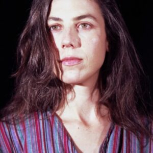 تصویر هنرمند Julia Holter