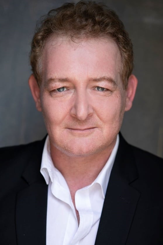 تصویر هنرمند Cameron Rhodes