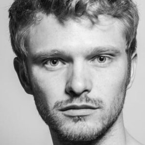 تصویر هنرمند Alexander Owen