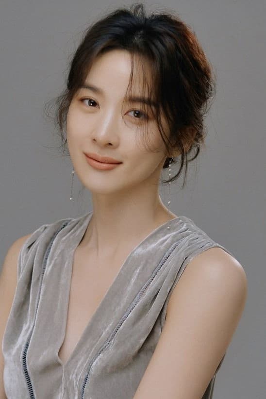 تصویر هنرمند Lee Chung-ah