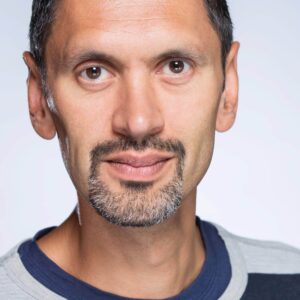 تصویر هنرمند Paul Bazely