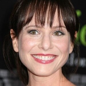 تصویر هنرمند Jillian Bach