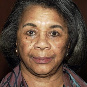 تصویر هنرمند Mary Alice