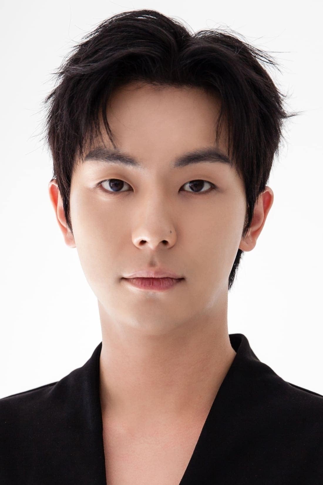 تصویر هنرمند An Woo-yeon