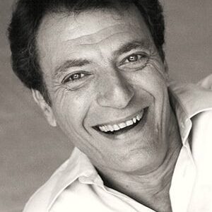 تصویر هنرمند Bruce Adler