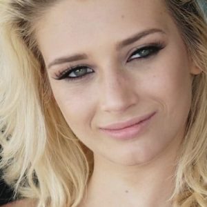 تصویر هنرمند Aubrey Gold