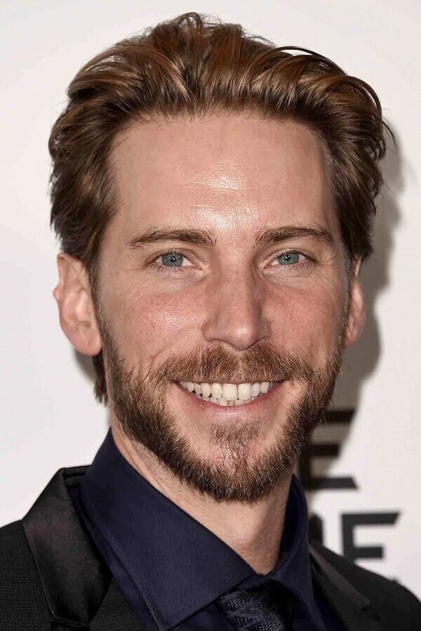 تصویر هنرمند Troy Baker