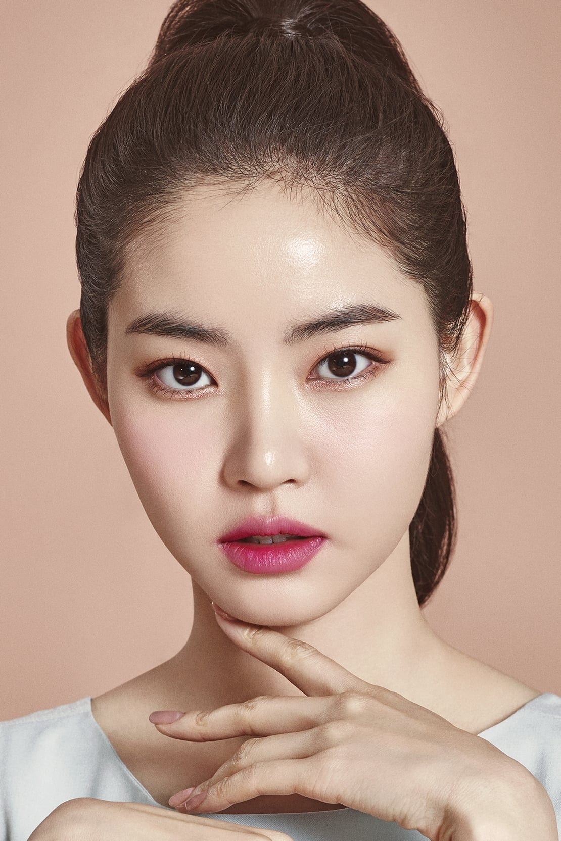 تصویر هنرمند Hwang Seung-eon