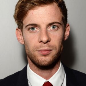 تصویر هنرمند Luke Treadaway