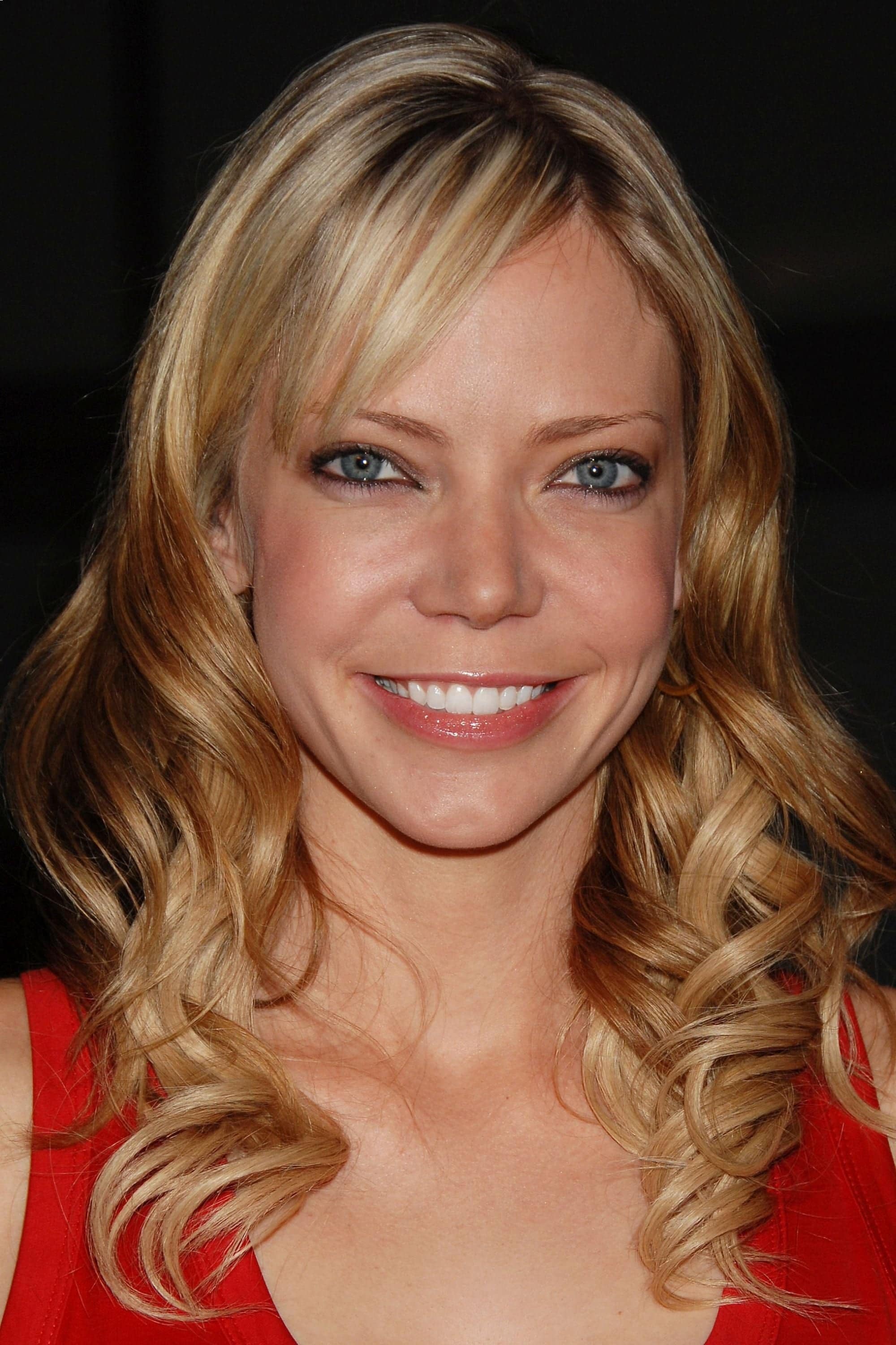 تصویر هنرمند Riki Lindhome