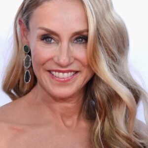 تصویر هنرمند Tracy Pollan