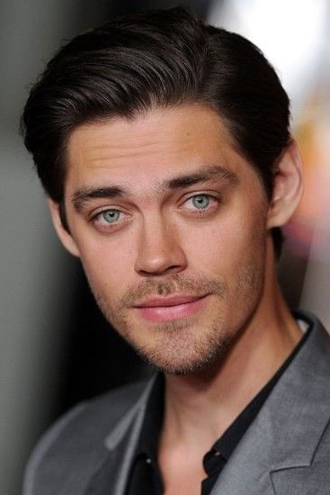 تصویر هنرمند Tom Payne