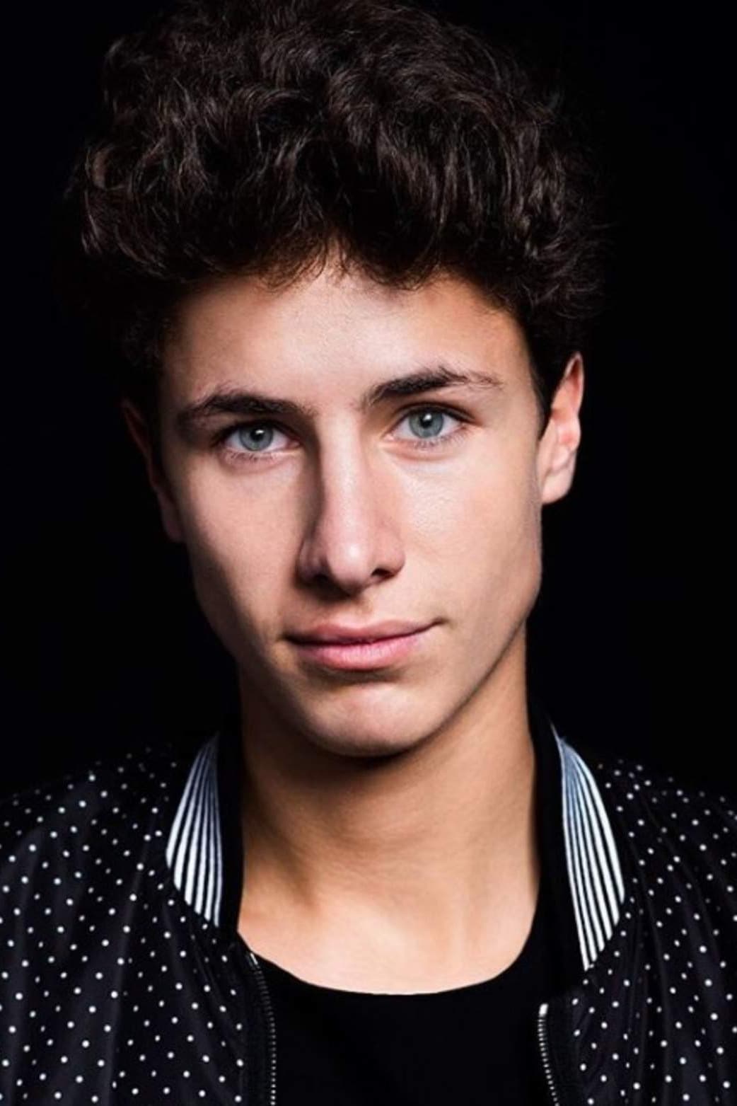 تصویر هنرمند Juanpa Zurita