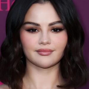 تصویر هنرمند Selena Gomez