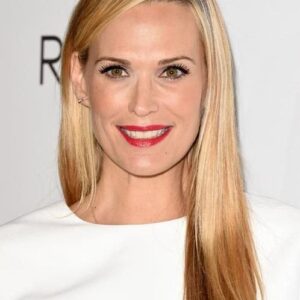 تصویر هنرمند Molly Sims
