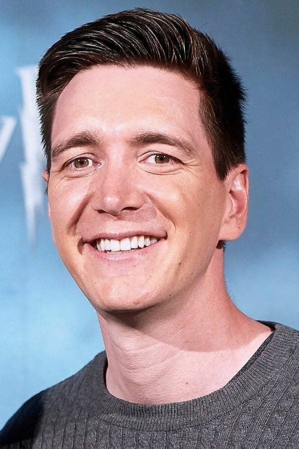 تصویر هنرمند Oliver Phelps