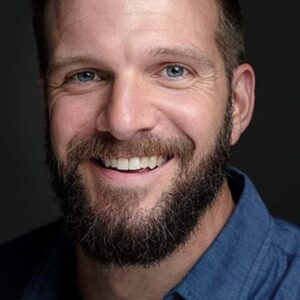 تصویر هنرمند Charlie Benton