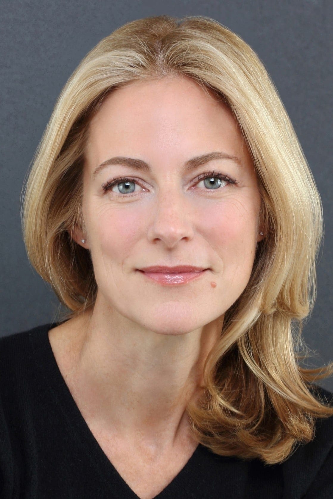 تصویر هنرمند Olivia Birkelund