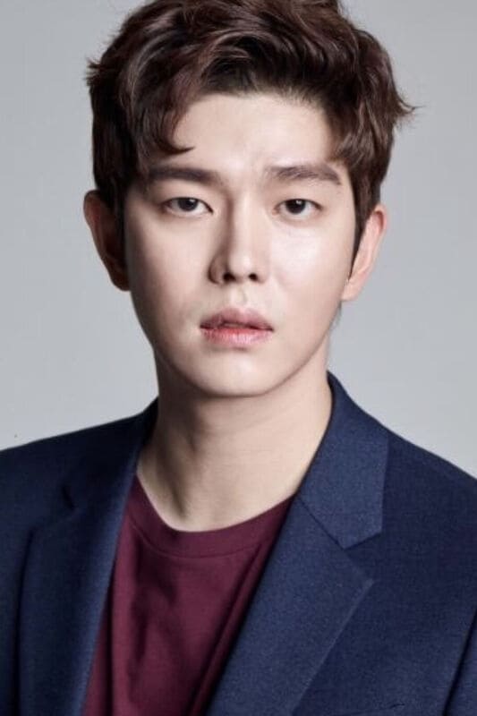 تصویر هنرمند Yoon Kyun-sang