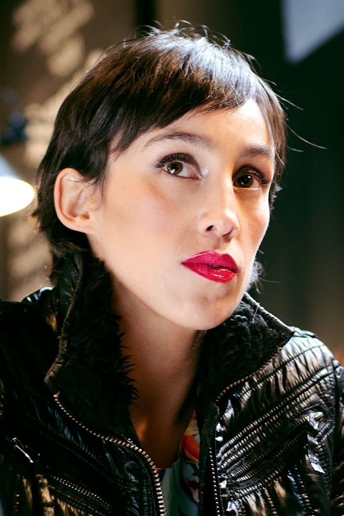 تصویر هنرمند Manuela Oyarzún