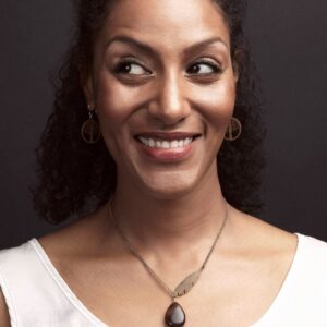 تصویر هنرمند Sarah Jones