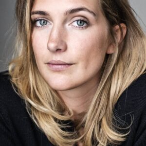 تصویر هنرمند Grace Calder