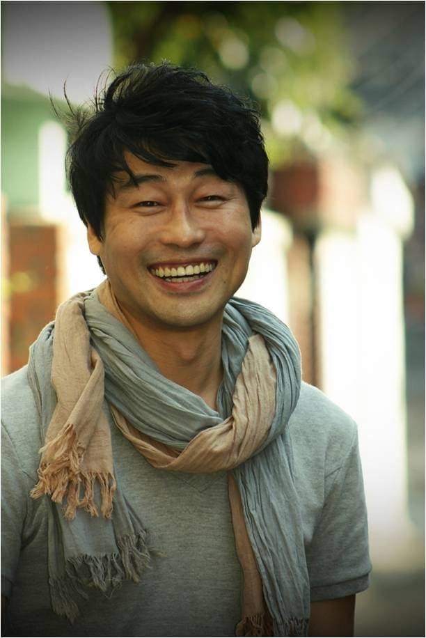تصویر هنرمند Lee Yo-seong