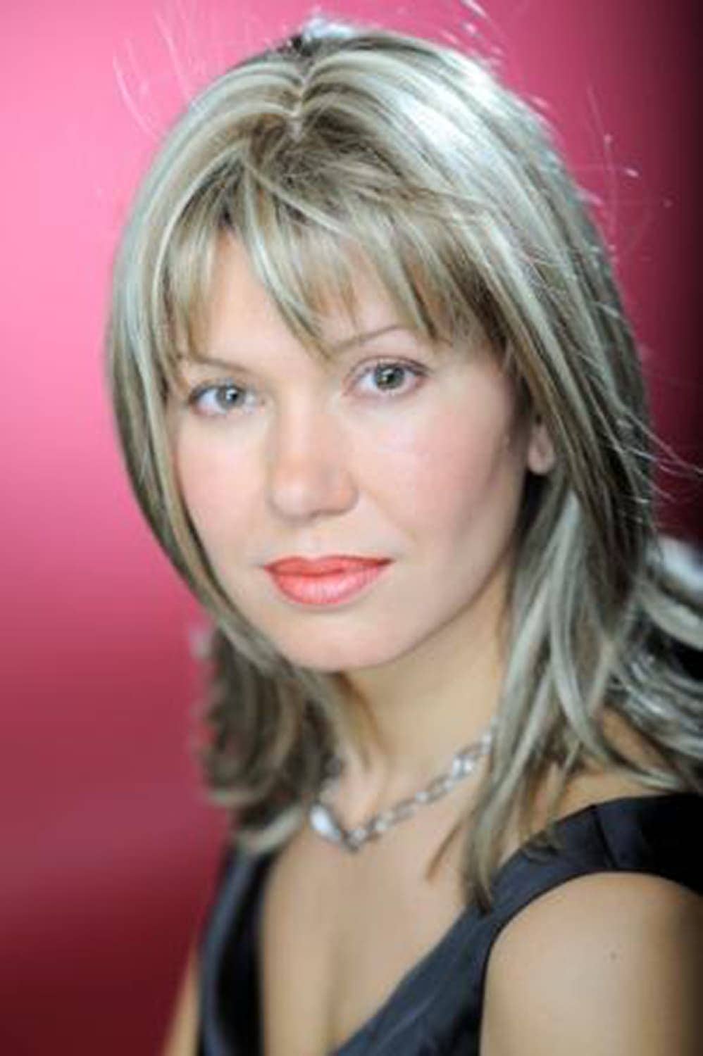 تصویر هنرمند Svetlana Kuznetsova