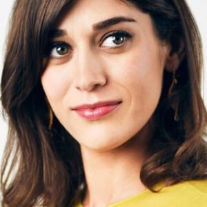 تصویر هنرمند Lizzy Caplan