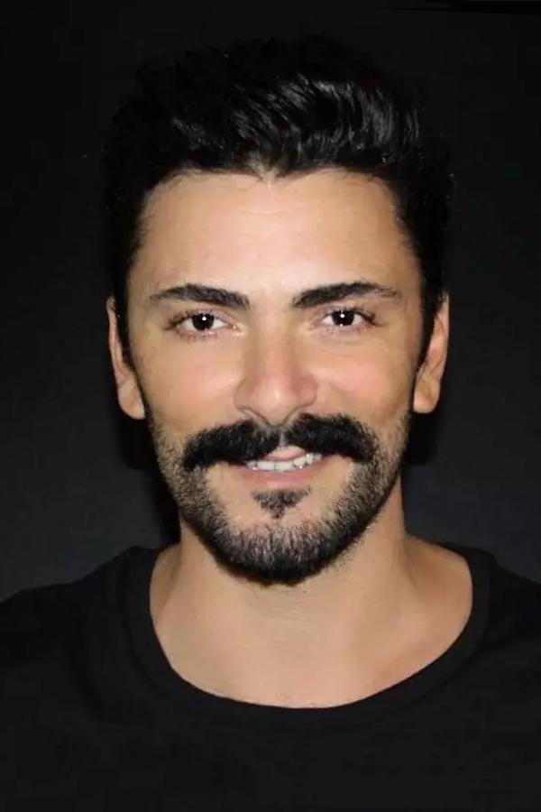 تصویر هنرمند Halil Ibrahim Kurum
