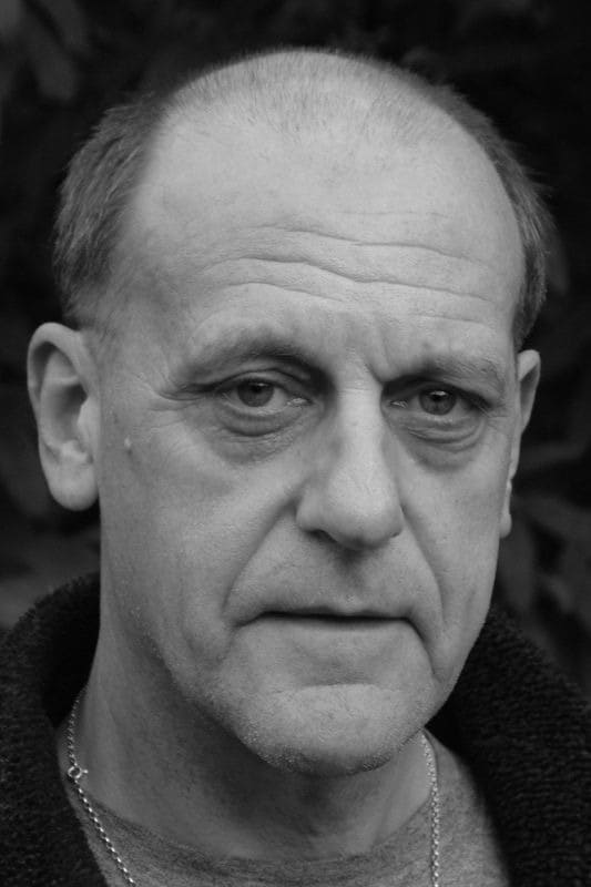 تصویر هنرمند David Troughton