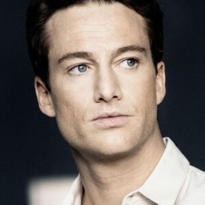 تصویر هنرمند Alexander Fehling