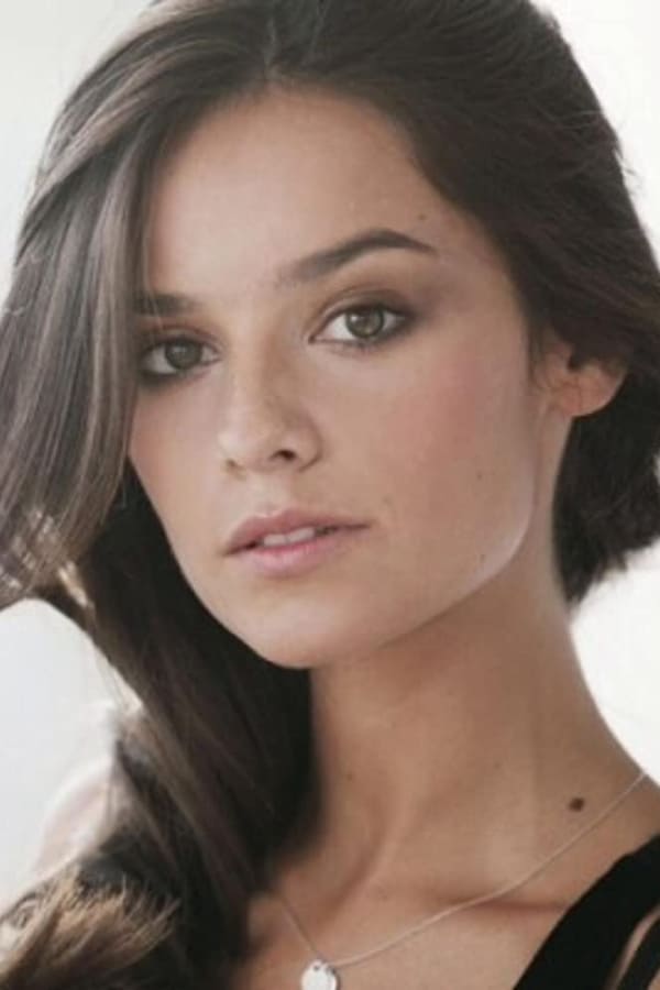 تصویر هنرمند Katy Louise Saunders