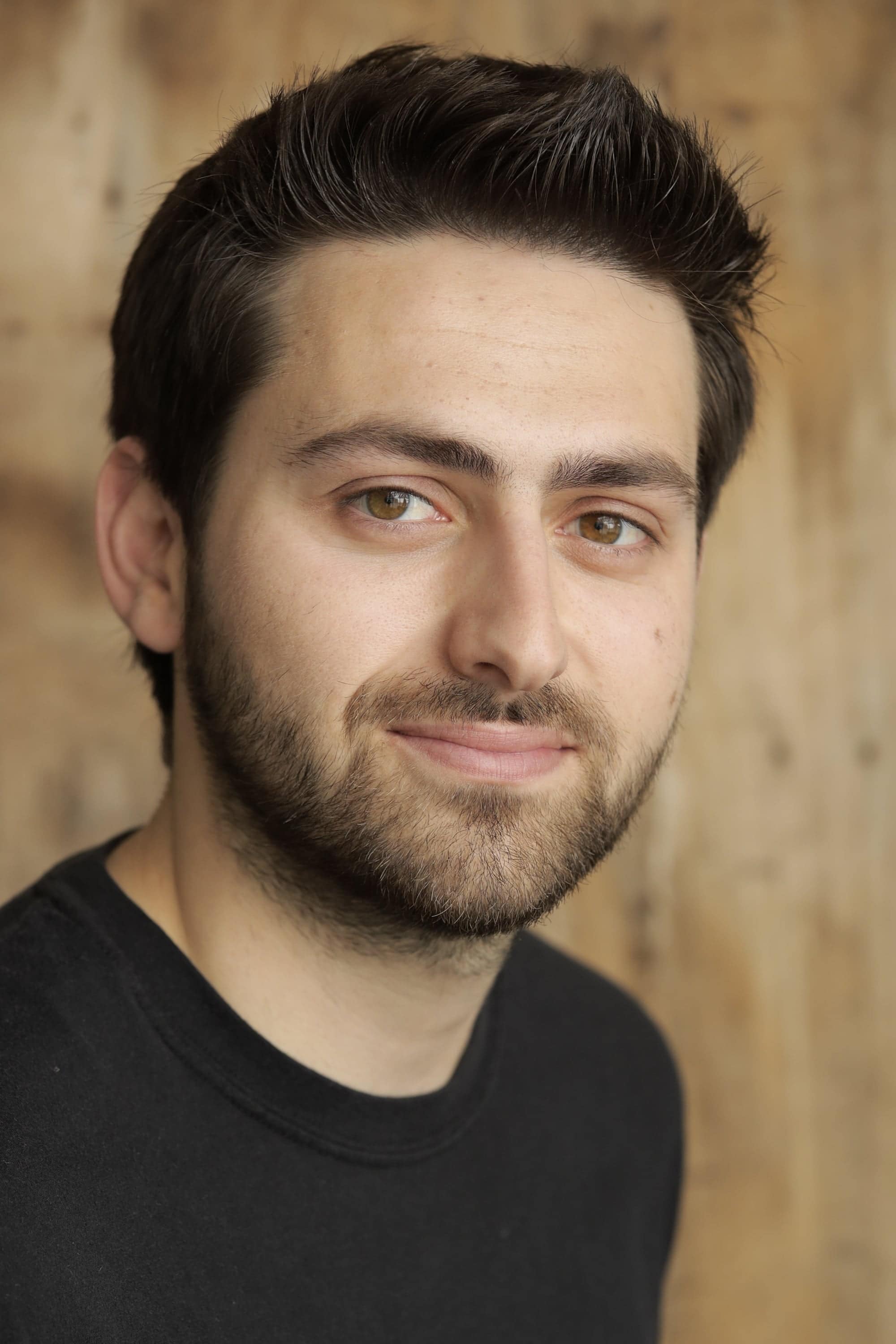 تصویر هنرمند Matt Romano