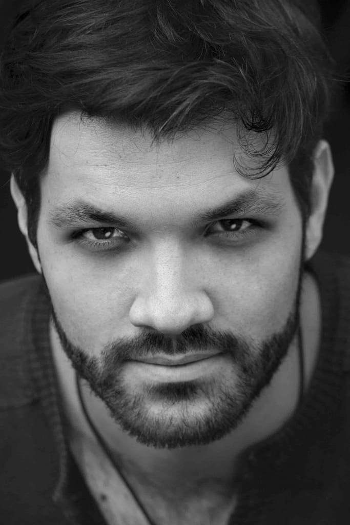 تصویر هنرمند Alexander Ananasso