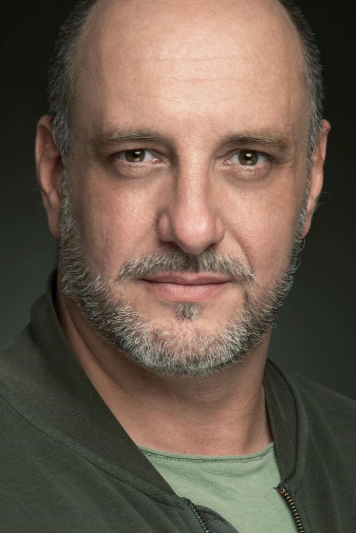 تصویر هنرمند César Díaz Capilla