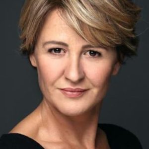 تصویر هنرمند Hülya Gülşen Irmak