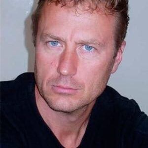 تصویر هنرمند Oleg Shtefanko