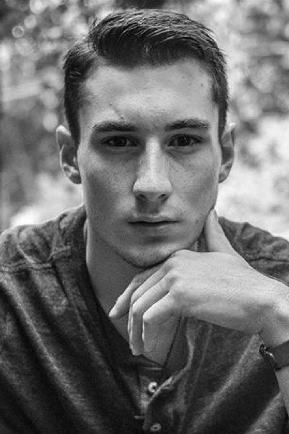 تصویر هنرمند Joey Ambrosini