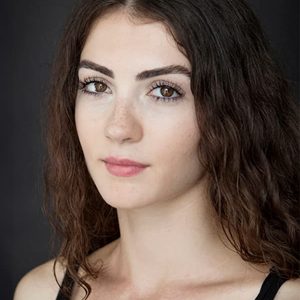 تصویر هنرمند Burcu Özberk