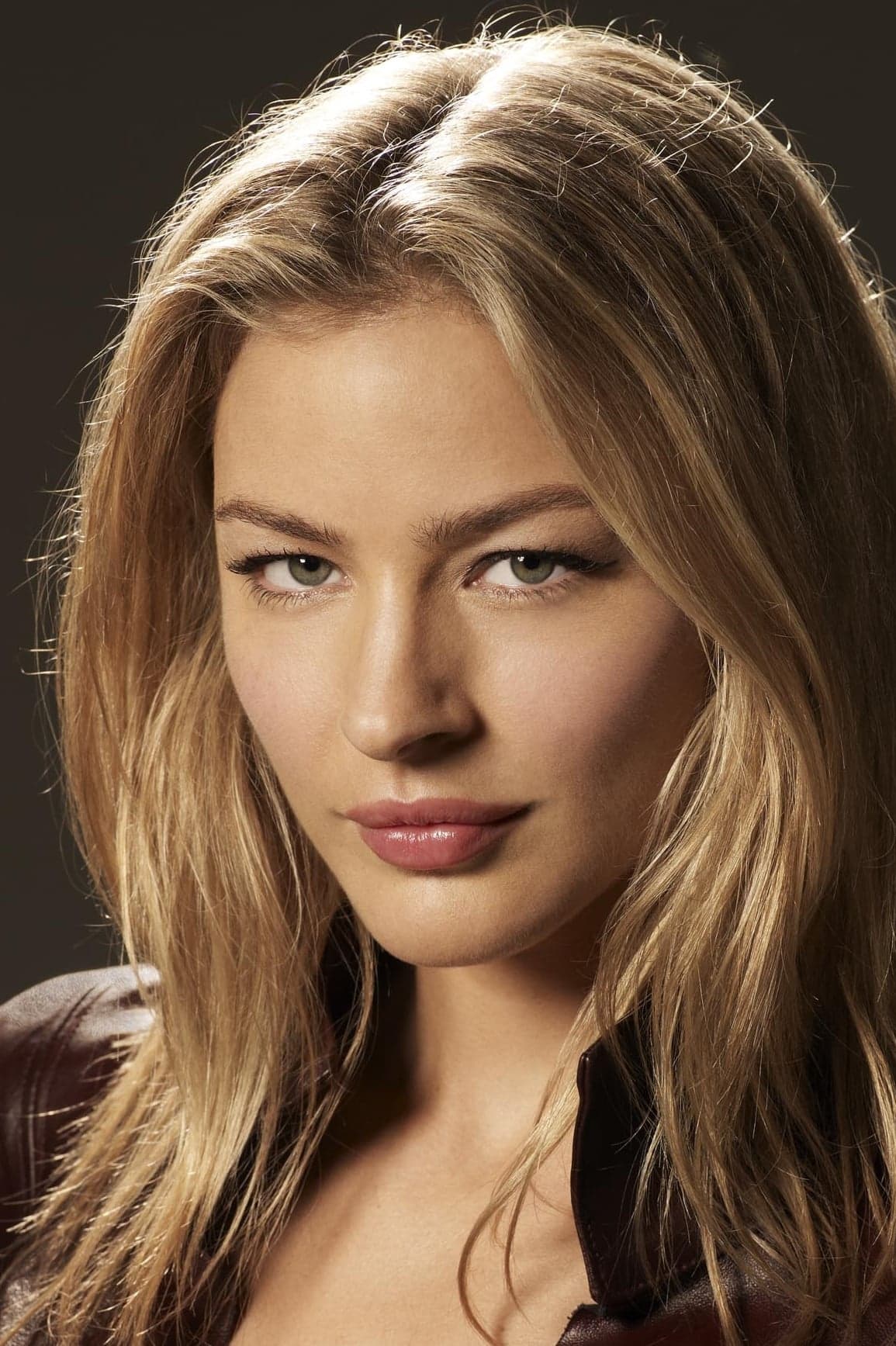 تصویر هنرمند Tabrett Bethell