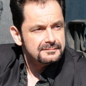 تصویر هنرمند Scott Schiaffo