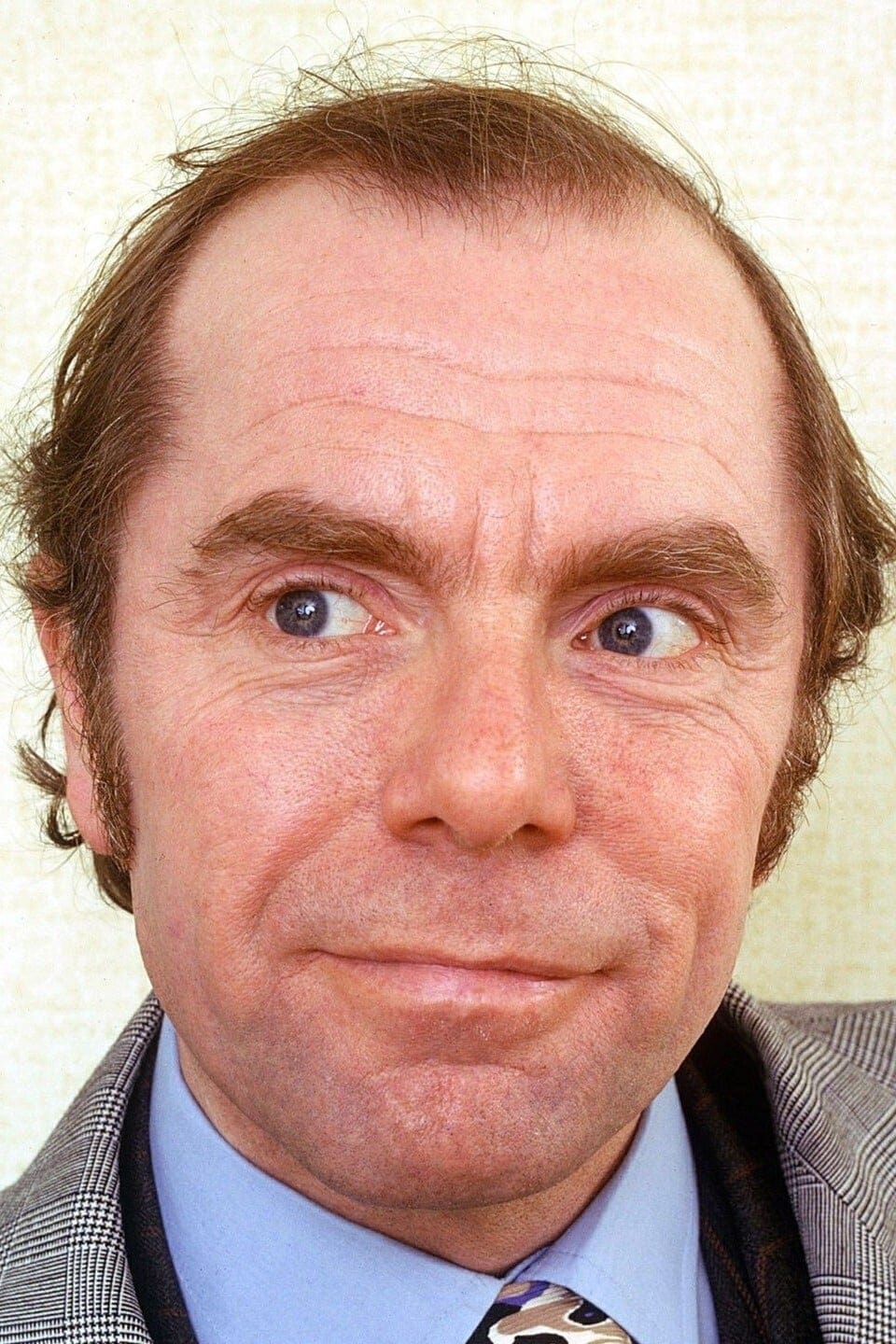تصویر هنرمند Angus Lennie