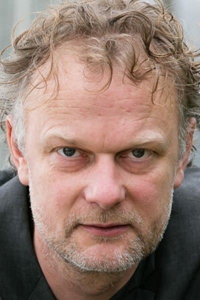 تصویر هنرمند Thomas Guldberg Madsen