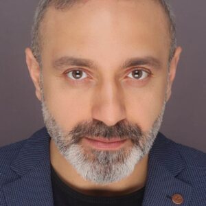 تصویر هنرمند İrfan Kangı