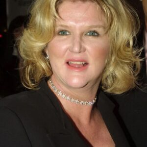 تصویر هنرمند Dennie Gordon