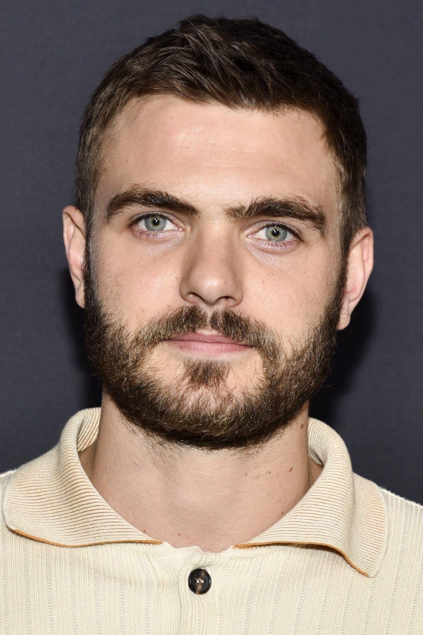 تصویر هنرمند Alex Roe