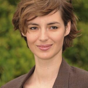تصویر هنرمند Louise Bourgoin
