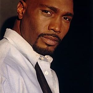 تصویر هنرمند James Black