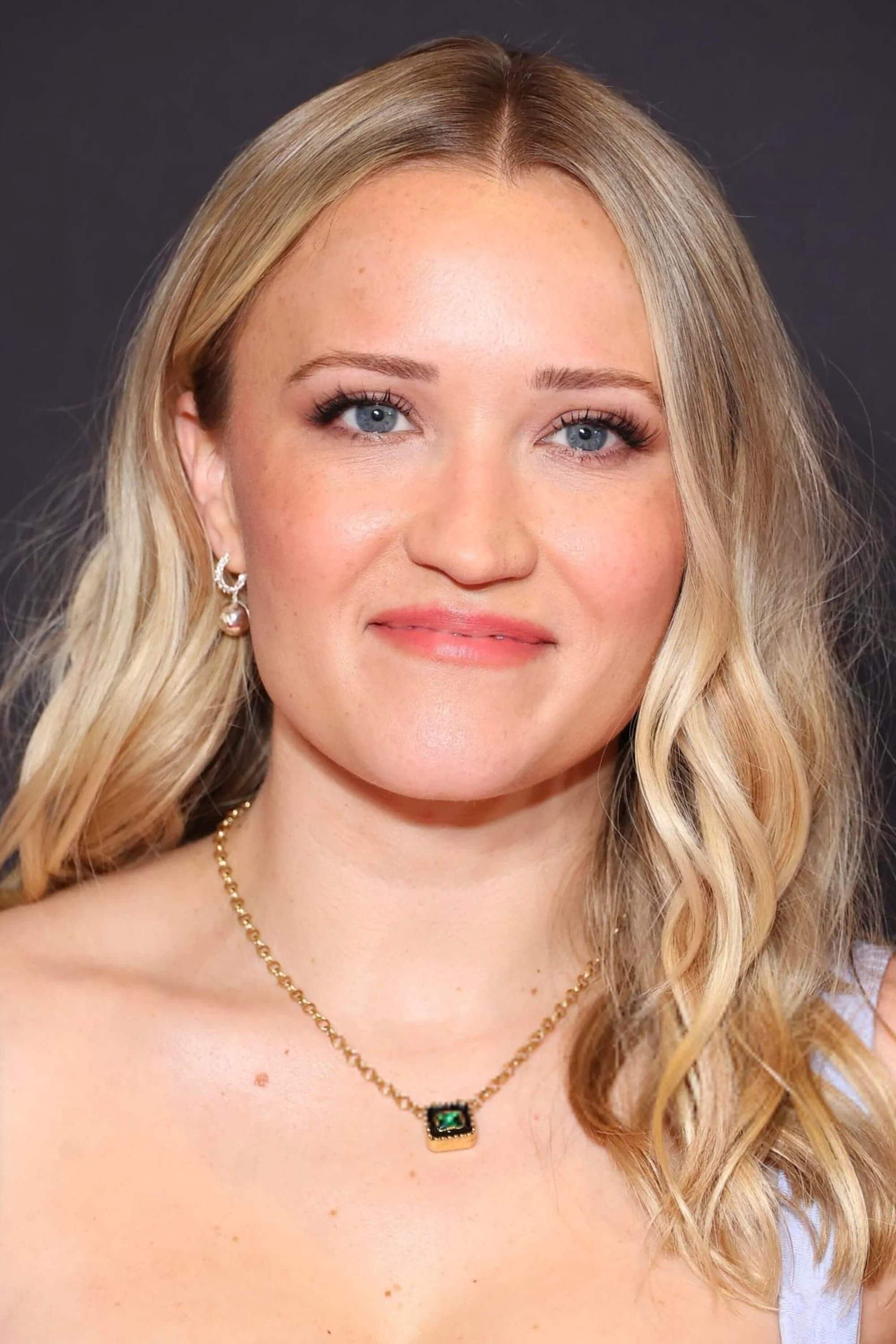 تصویر هنرمند Emily Osment